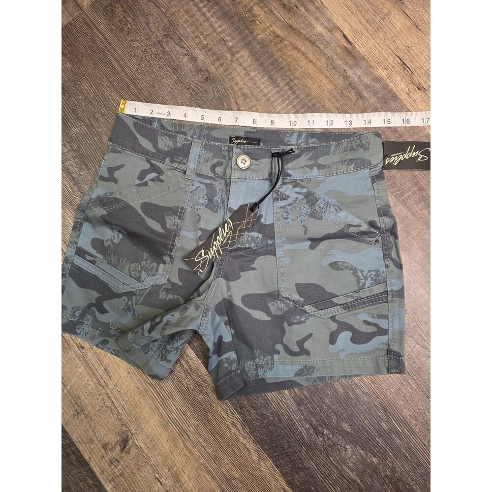New Supplies by Unionbay Womens Alix Camo Shorts Smokey Spruce Size 4 NWT